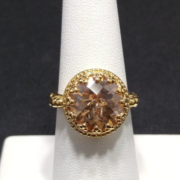 Gold Faceted Rhinestone Fashion Statement Ring, Dog-toothed Prongs, Size 7 1/4 - Picture 4 of 7